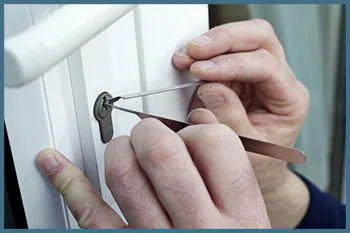 Safe Key Shop Chicago, IL 312-288-7596 - 1-lock-smith-services