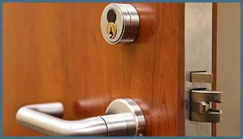 Safe Key Shop Chicago, IL 312-288-7596 - 8-commercial-locksmith-services